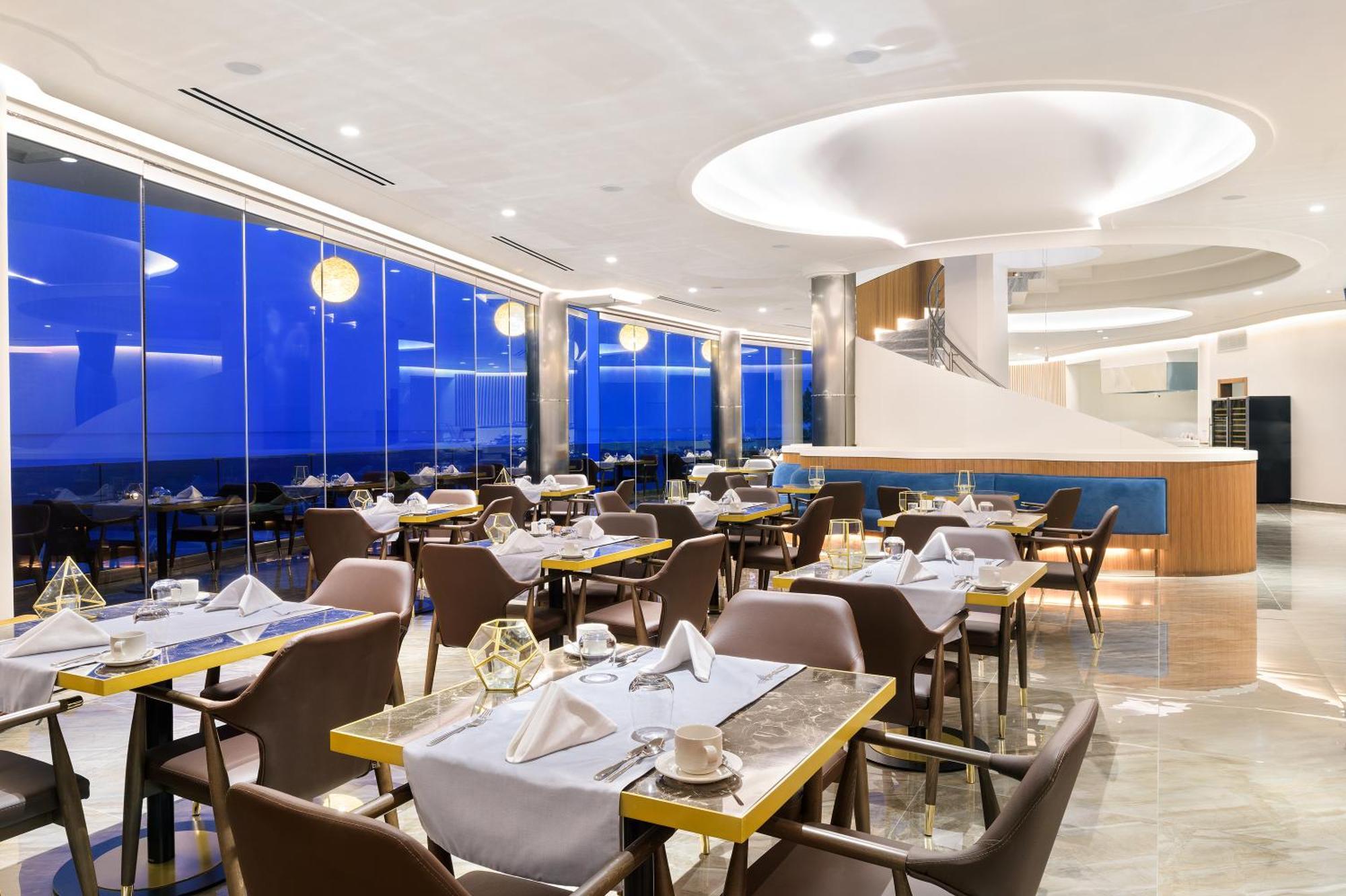 Alexandra Elegance Bridging Generations (Adults Only) Hotel Potos Exterior photo